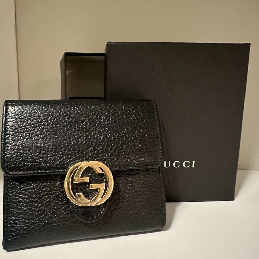 Gucci Black Leather Wallet with Gold Logo